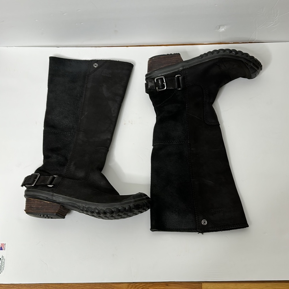 Sorel Black Leather Women’s Winter Boots Size 5.5
